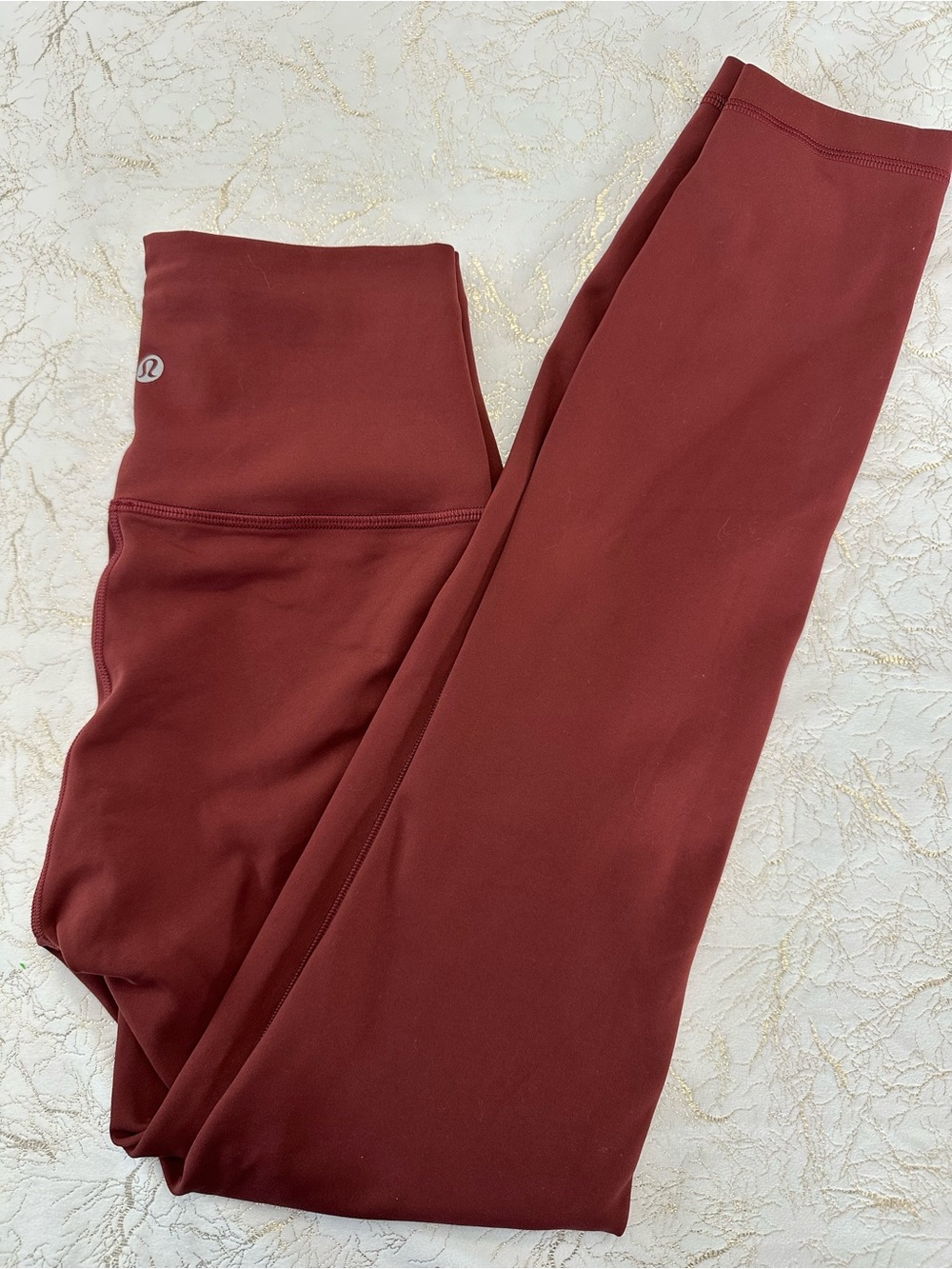Lululemon Align High Rise Leggings in rust/red 
SIZE 4